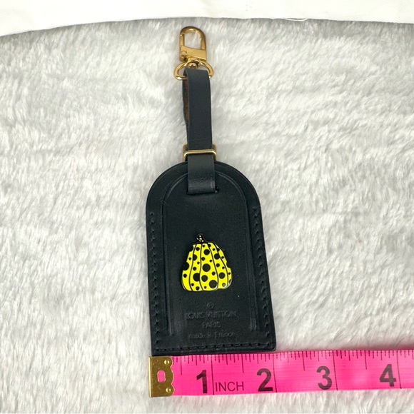 Louis Vuitton black custom leather luggage name tag bag charm with Kusam… - Picture 4 of 4